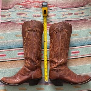 Men’s Vintage Cowboy Boots - Size 10.5
